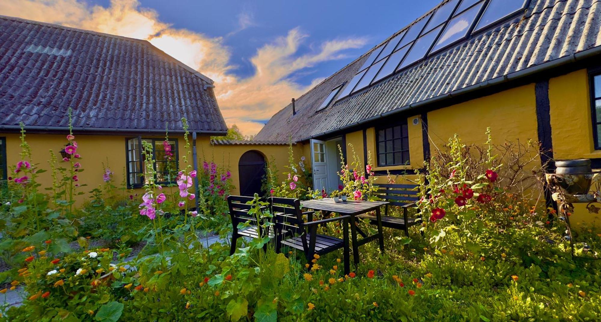 Dyrlev Bed & Breakfast แพรสตู ภายนอก รูปภาพ