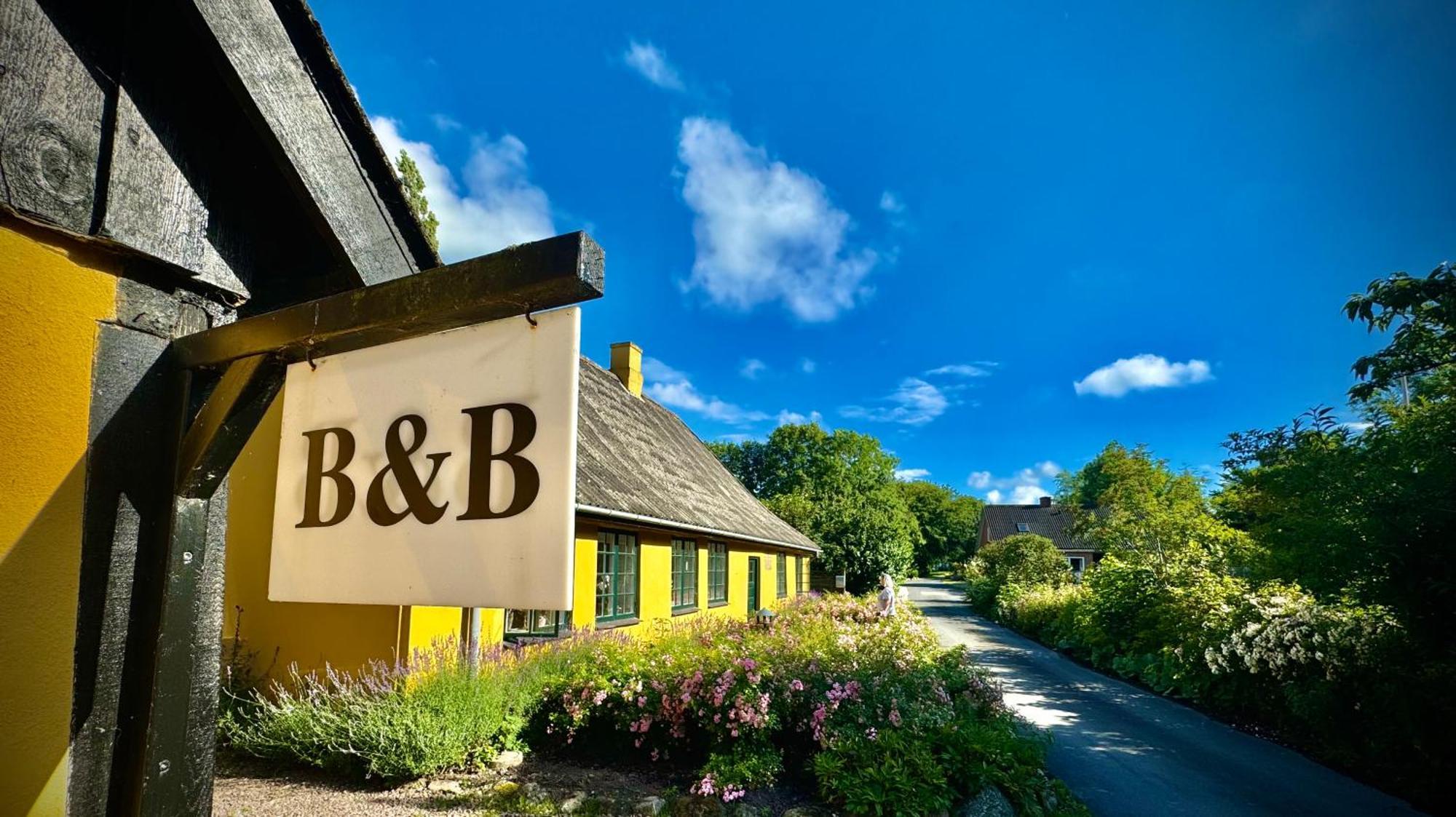 Dyrlev Bed & Breakfast แพรสตู ภายนอก รูปภาพ